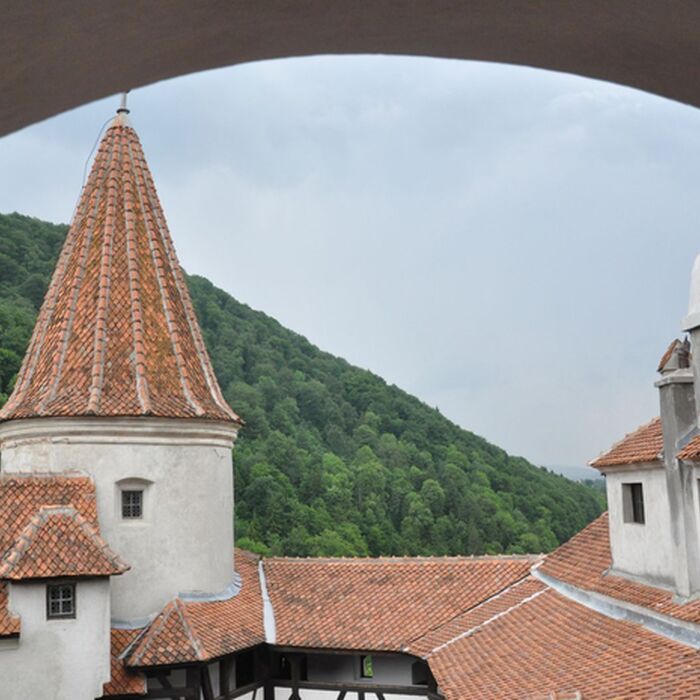 2-Day Adventure and Culture Hike in Brasov County - Bran Castle