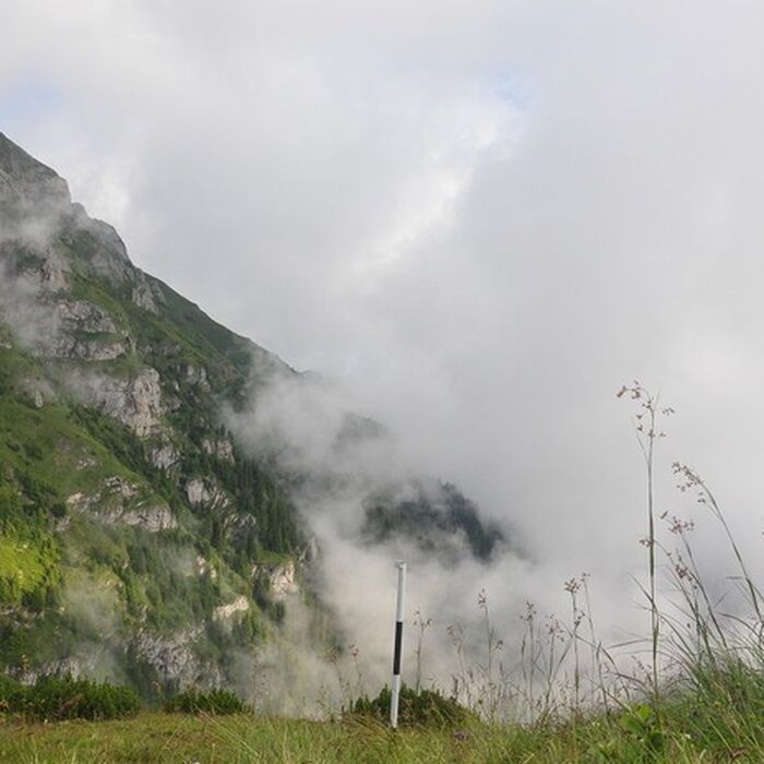 Backpacking Romania, Bucegi mountains - Malaiesti hut area