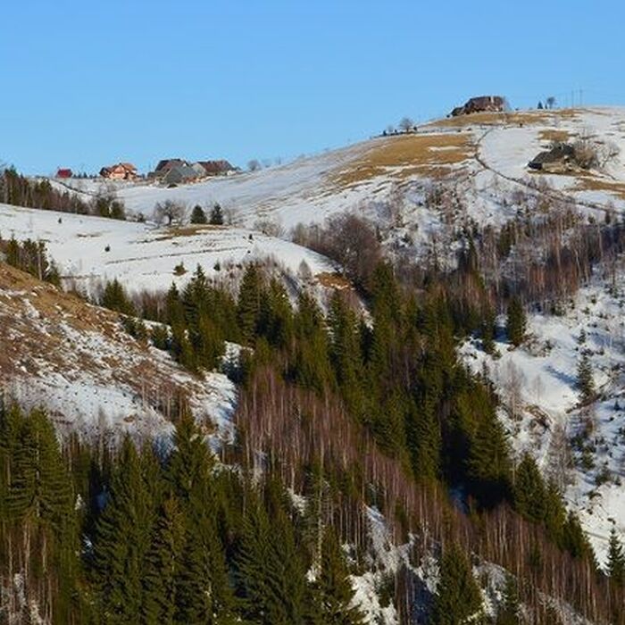 Backpacking Romania - Circling the Piatra Craiului National Park