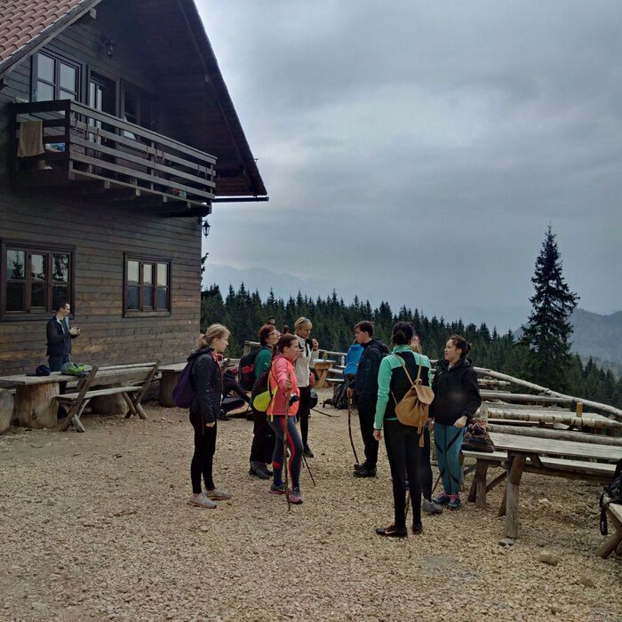 Castles and villages of the Carpathian Mountains - 4 Mountains in 7 days - Curmatura hut