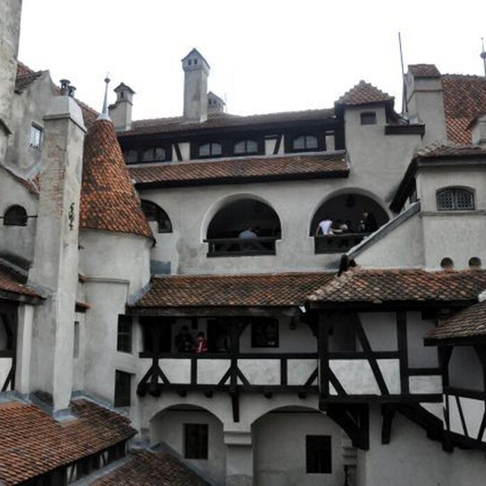 Castles and villages of the Carpathian Mountains - 4 Mountains in 7 days - Bran Castle