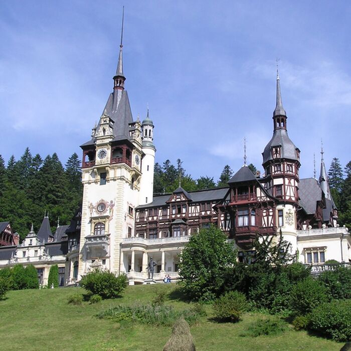 Carbon Free Day Trip to Peles Castle, by Train and Walking - Peles Castle summer