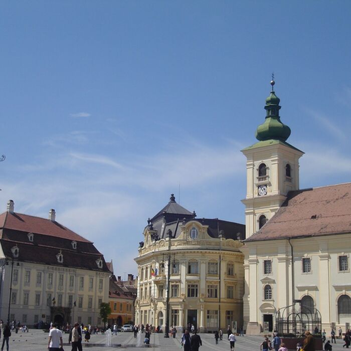 Exploring Transylvania: Sighisoara, Biertan and Sibiu in One Day - Sibiu - the main square