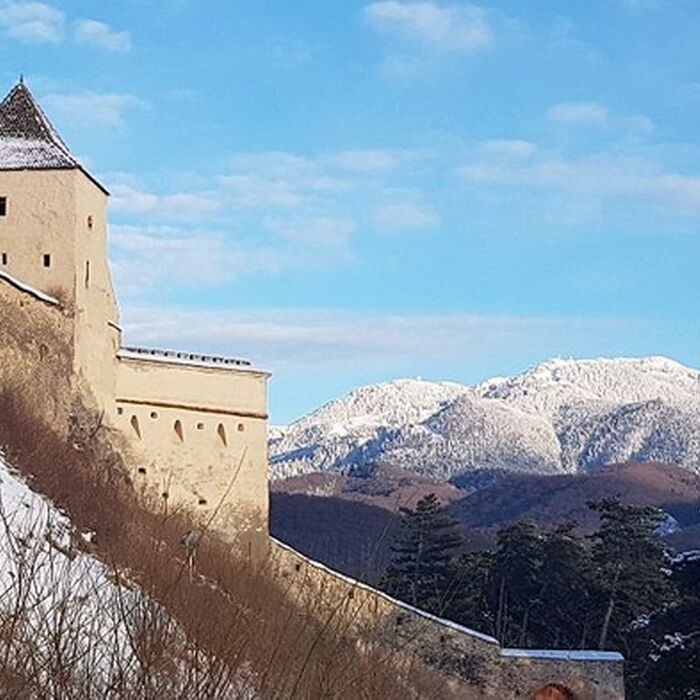 Small-Group day trip Bran Castle and Rasnov Fortress Tour from Brasov - Rasnov citadel